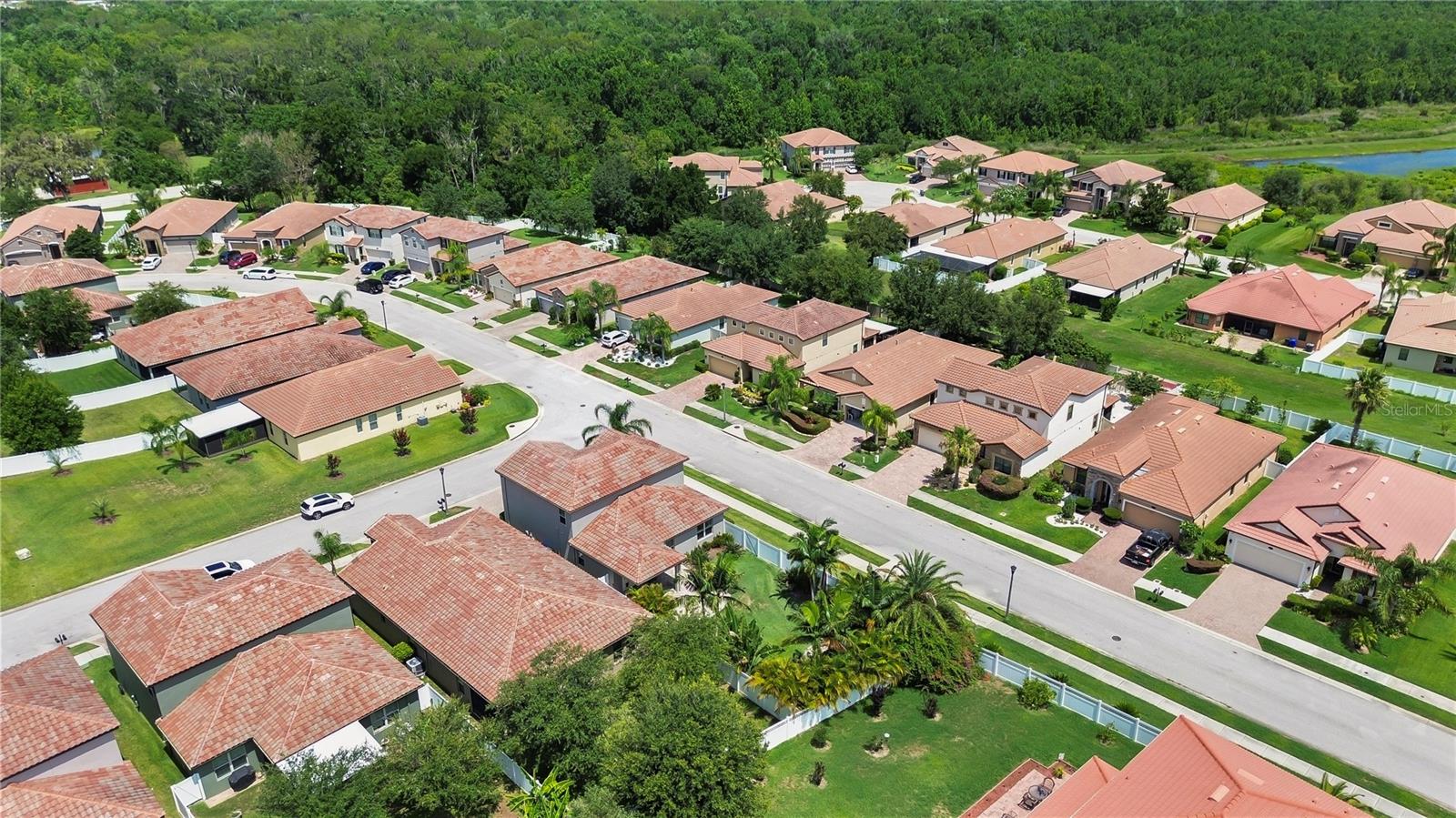 2325 BELLA LUNA CIR, LAKELAND, FL, 33810