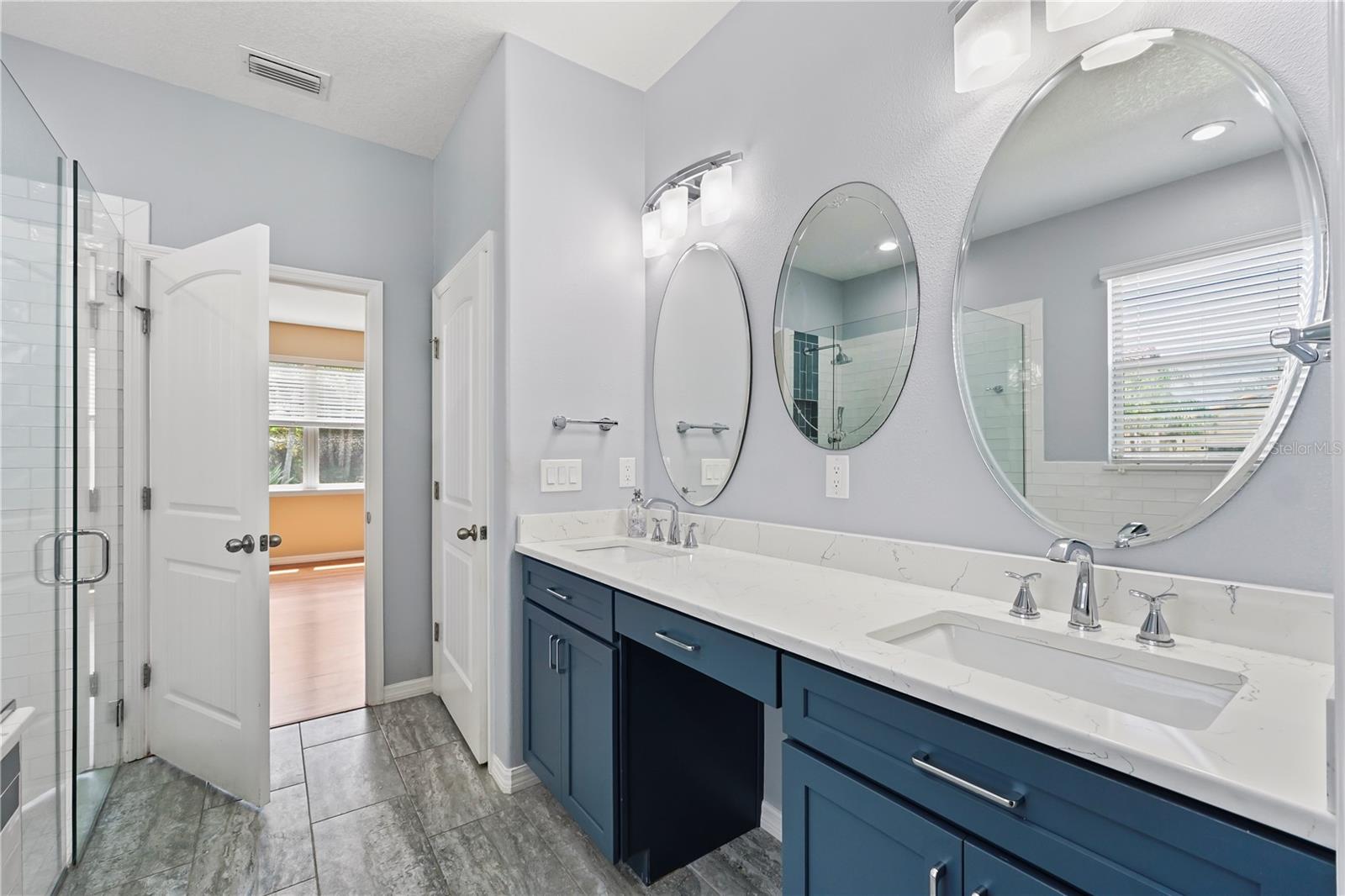 2325 BELLA LUNA CIR, LAKELAND, FL, 33810