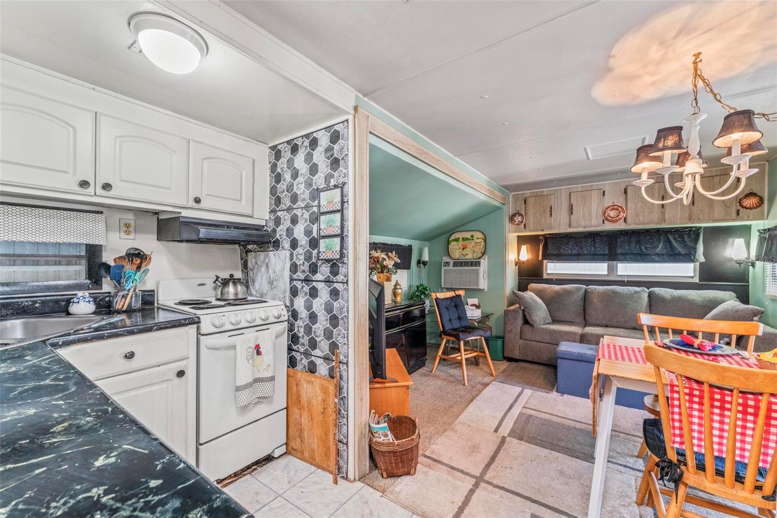 O6312952 Property Photo