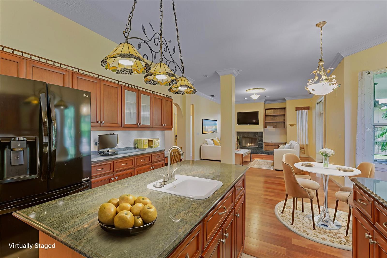 2015 LONG BRANCH LN, CLEARWATER, FL, 33760