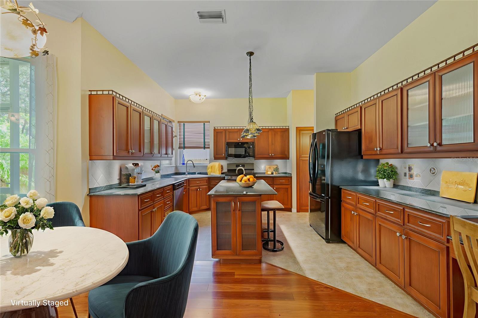 2015 LONG BRANCH LN, CLEARWATER, FL, 33760