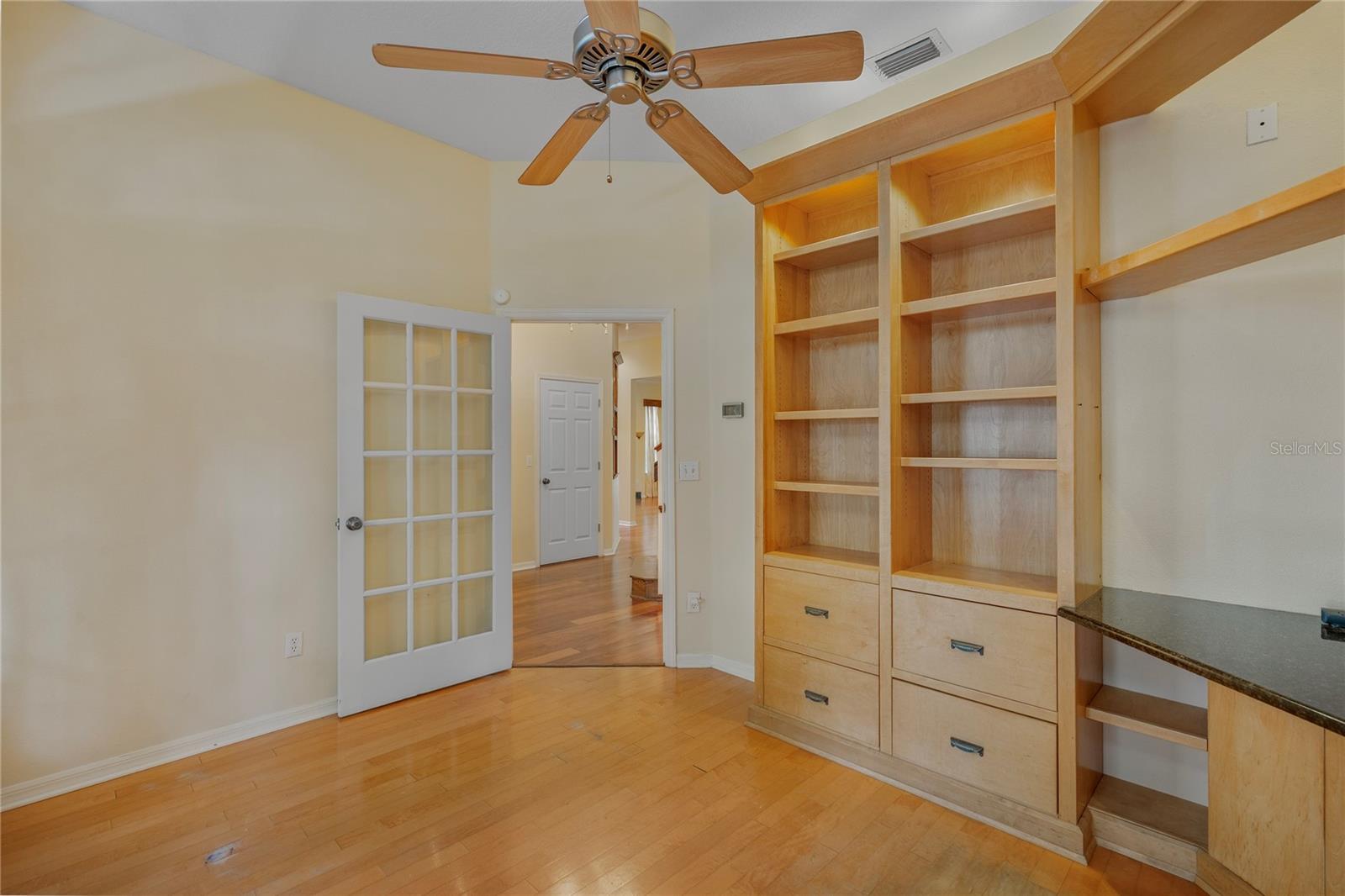 2015 LONG BRANCH LN, CLEARWATER, FL, 33760