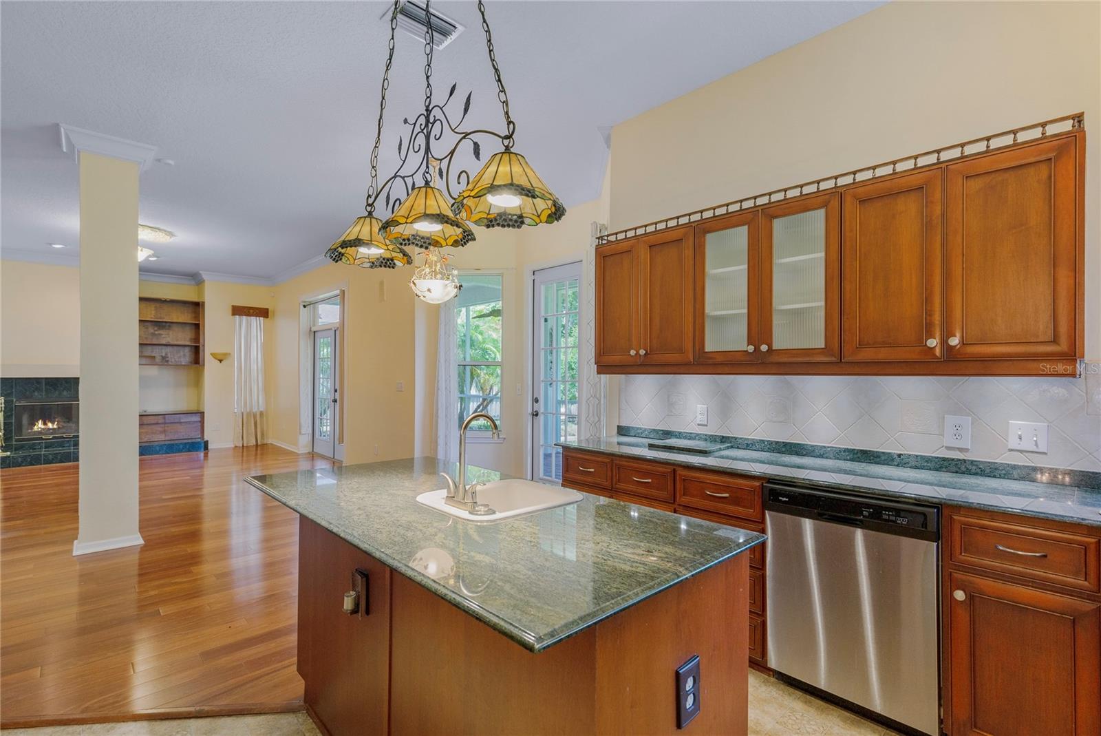 2015 LONG BRANCH LN, CLEARWATER, FL, 33760