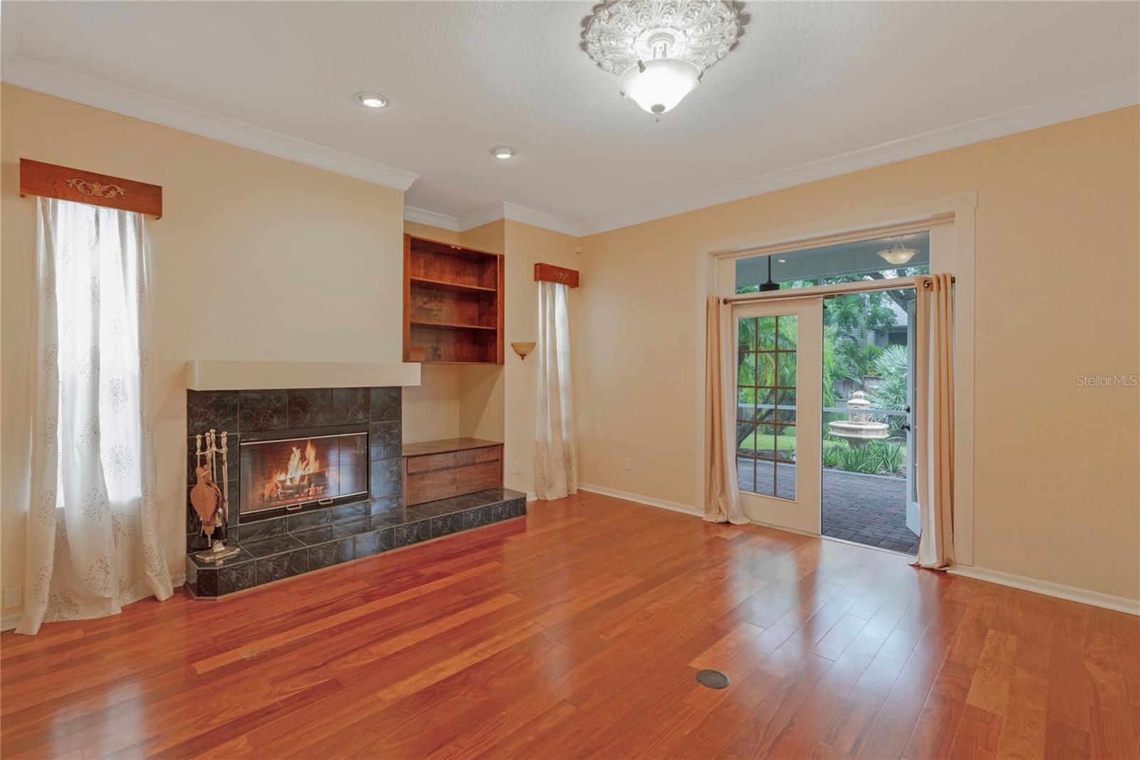 2015 LONG BRANCH LN, CLEARWATER, FL, 33760