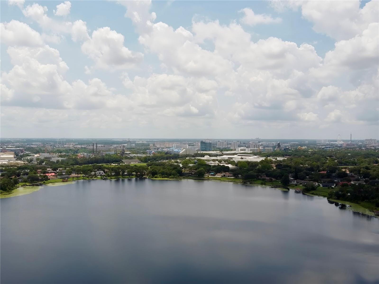 5724 PITCH PINE DR, ORLANDO, FL, 32819