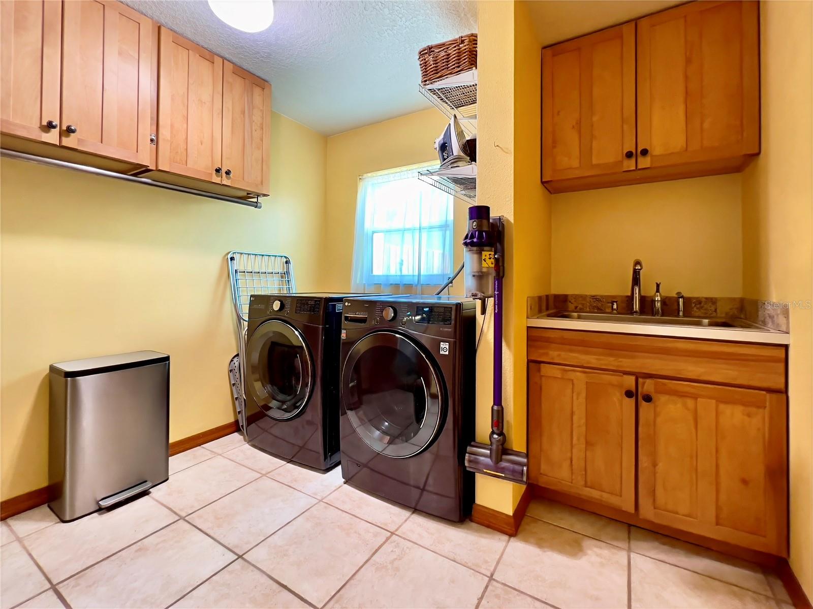 5724 PITCH PINE DR, ORLANDO, FL, 32819