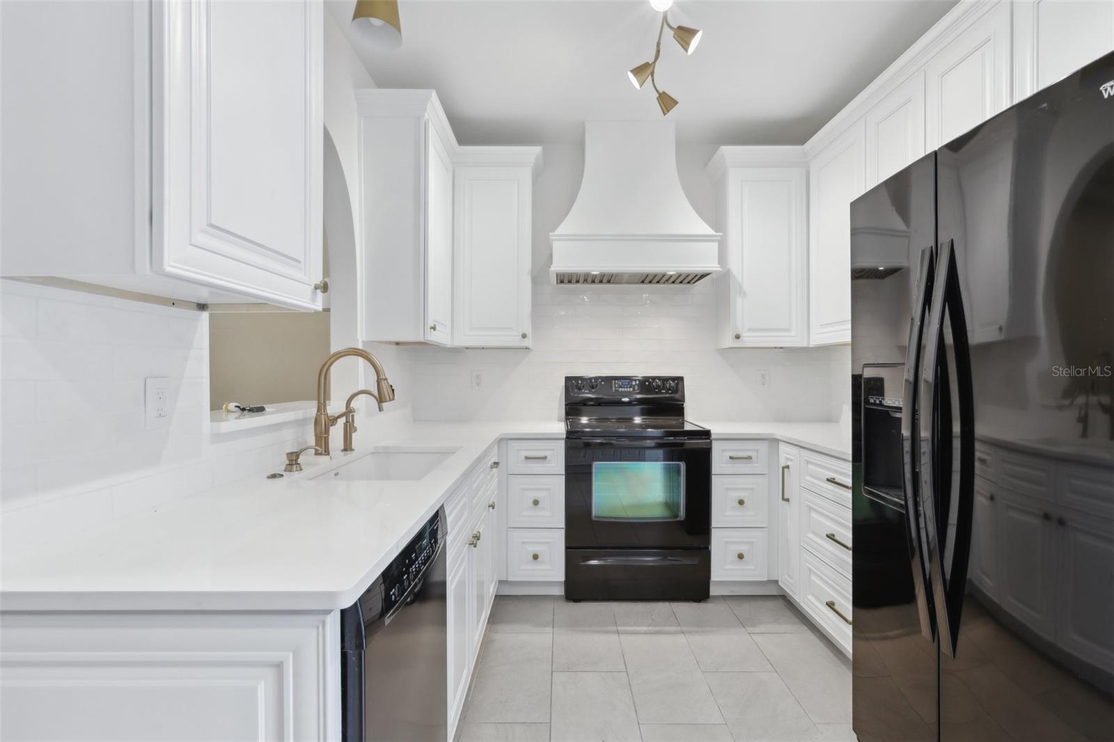 2731 PENZANCE ST, PALM HARBOR, FL, 34684