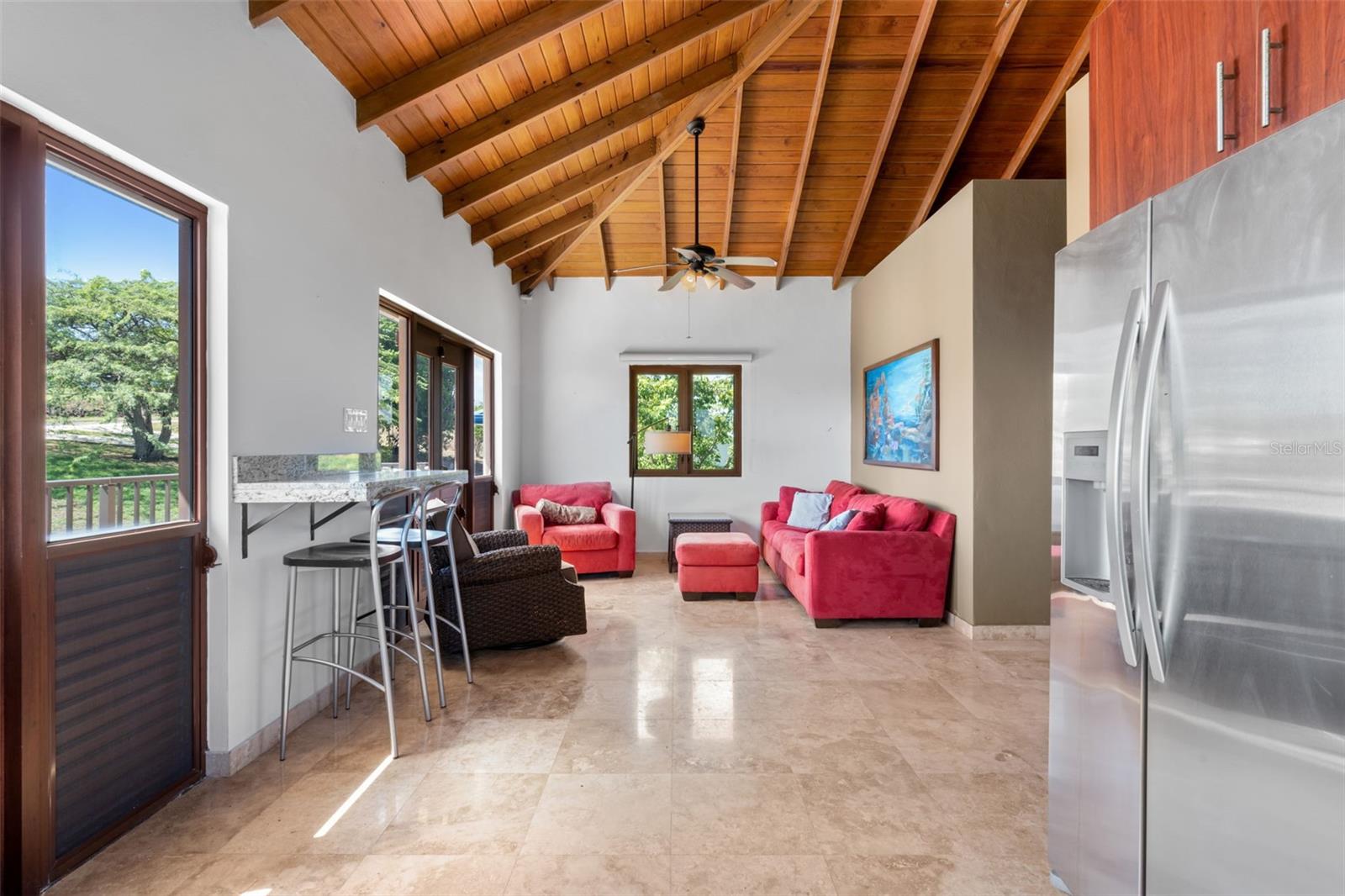 PR9113912 Property Photo