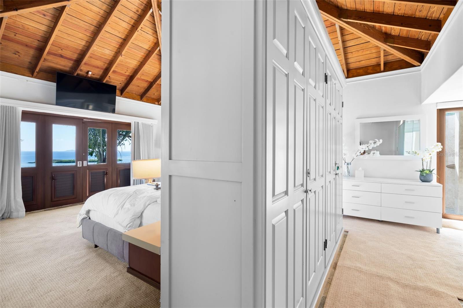 PR9113912 Property Photo