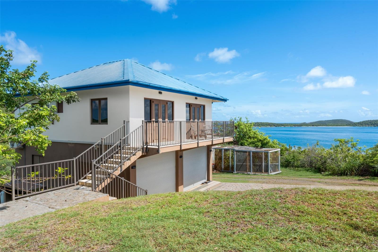 PR9113912 Property Photo