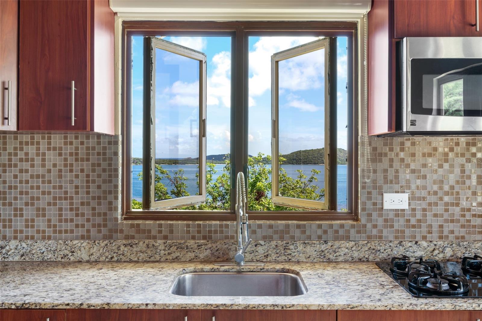 PR9113912 Property Photo