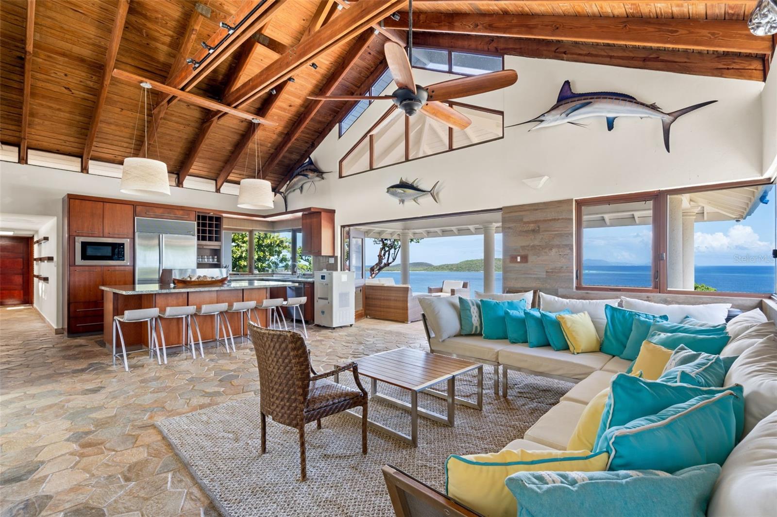 PR9113912 Property Photo