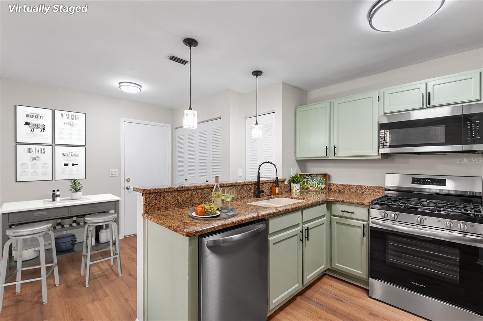 703 MAGNOLIA PL #703, WINTER HAVEN, FL, 33884