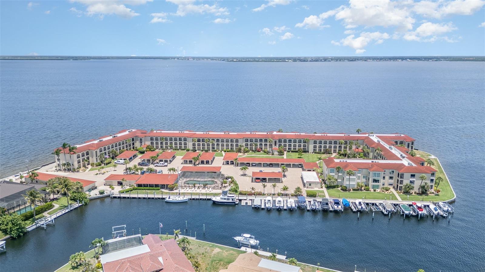 1 COLONY POINT DR #B20, PUNTA GORDA, FL, 33950