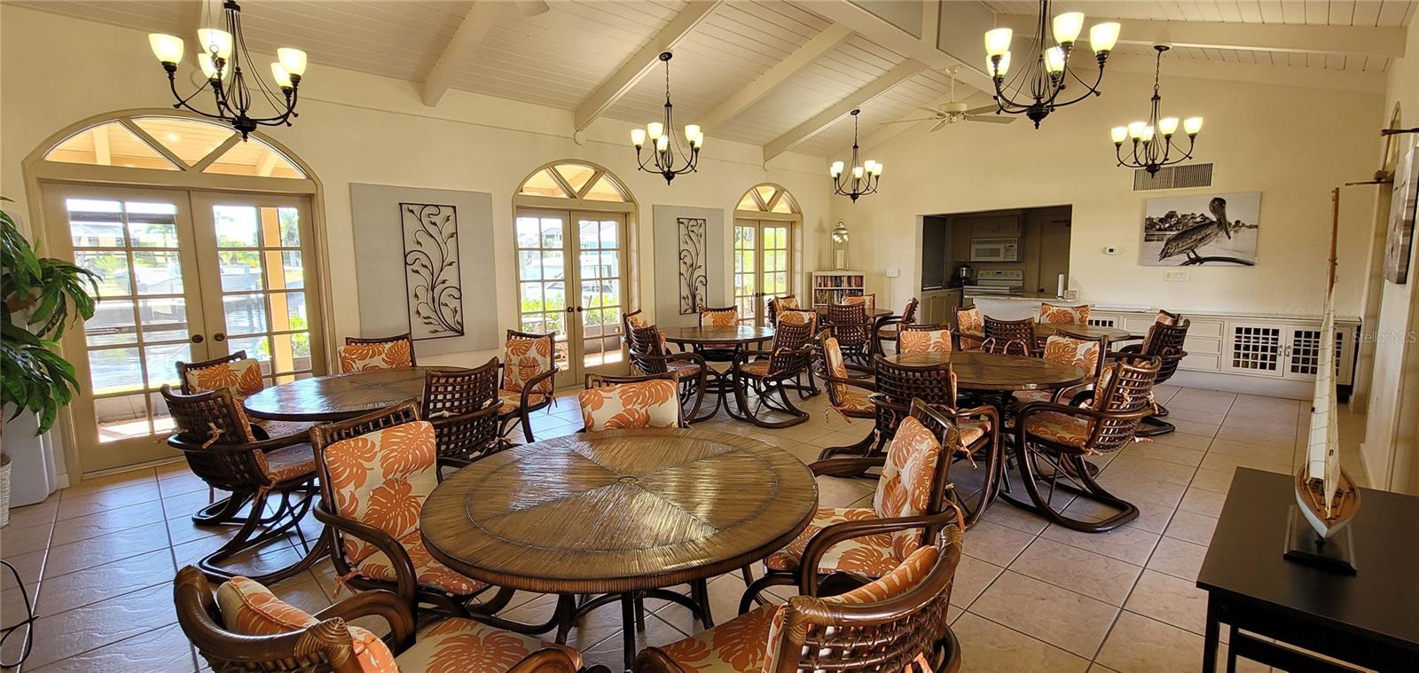 1 COLONY POINT DR #B20, PUNTA GORDA, FL, 33950