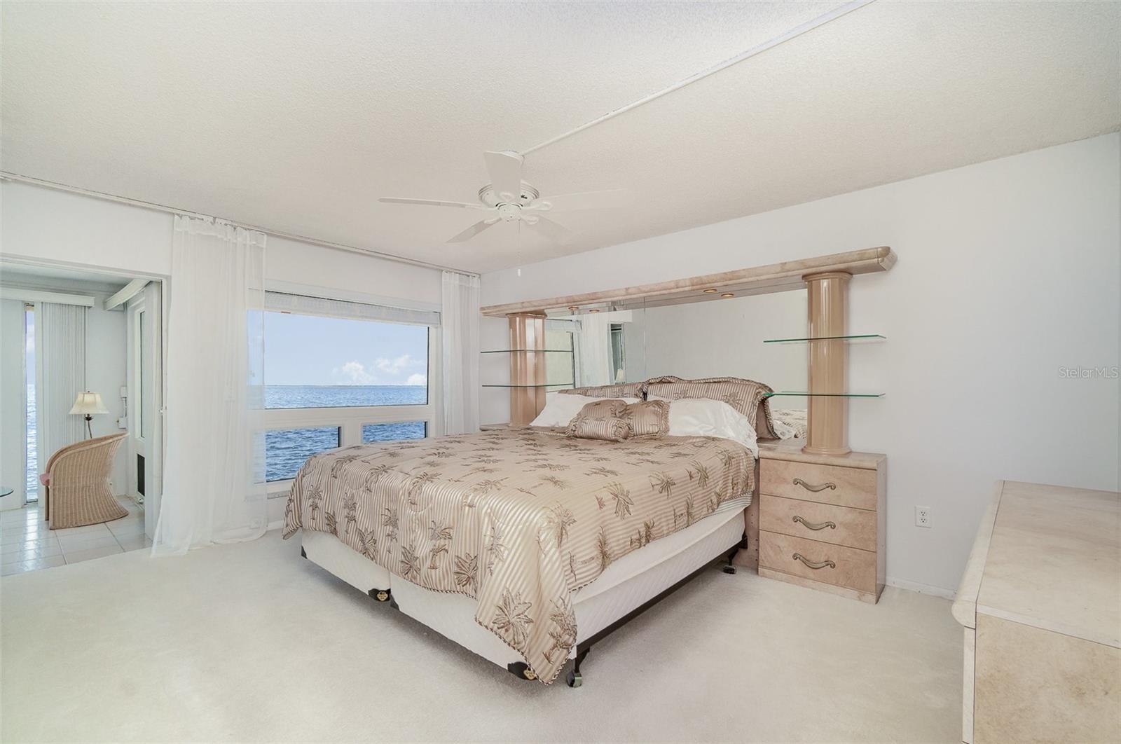 1 COLONY POINT DR #B20, PUNTA GORDA, FL, 33950