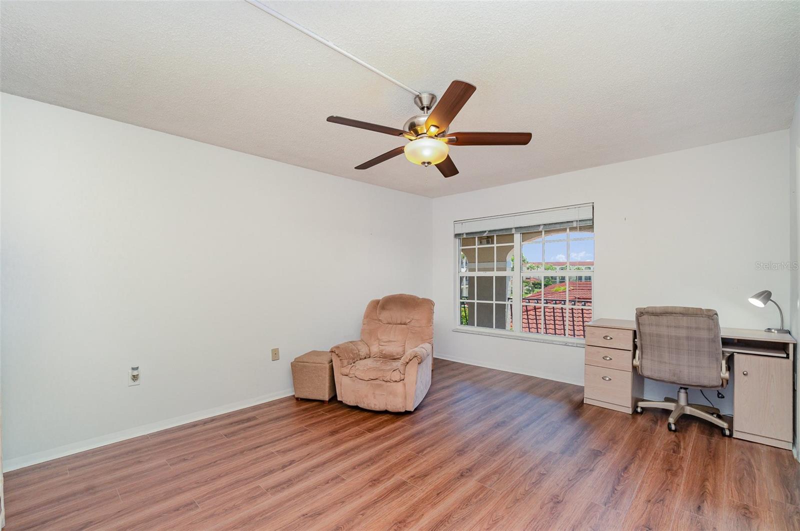 1 COLONY POINT DR #B20, PUNTA GORDA, FL, 33950