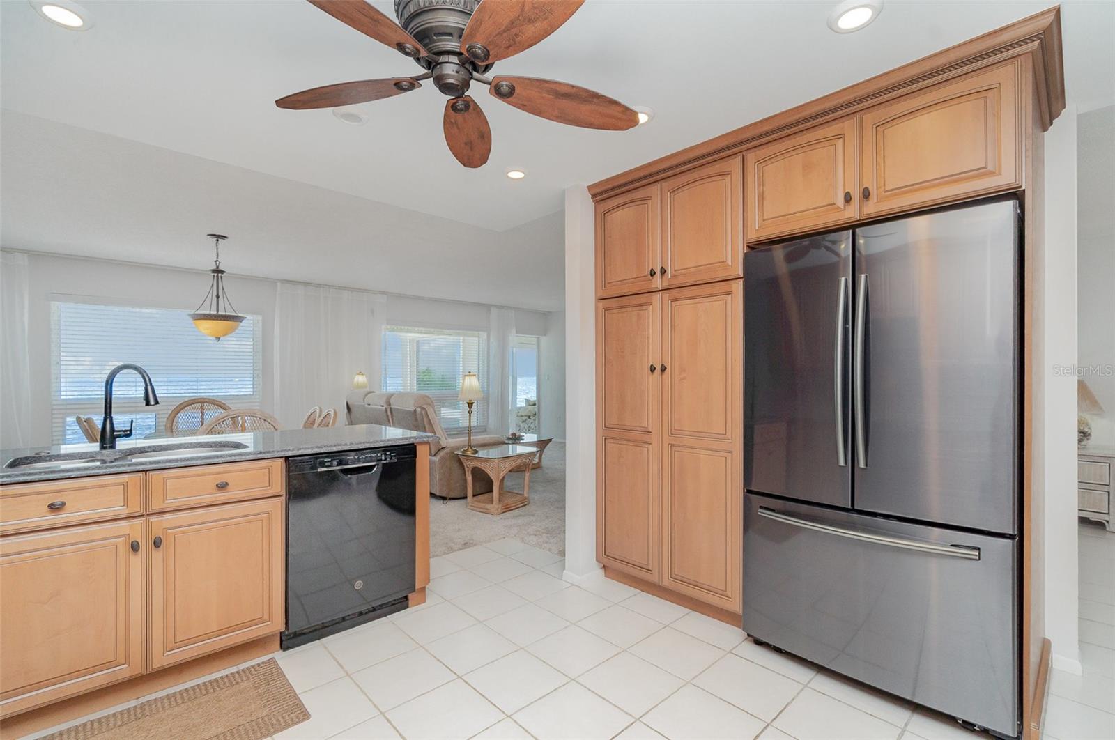 1 COLONY POINT DR #B20, PUNTA GORDA, FL, 33950