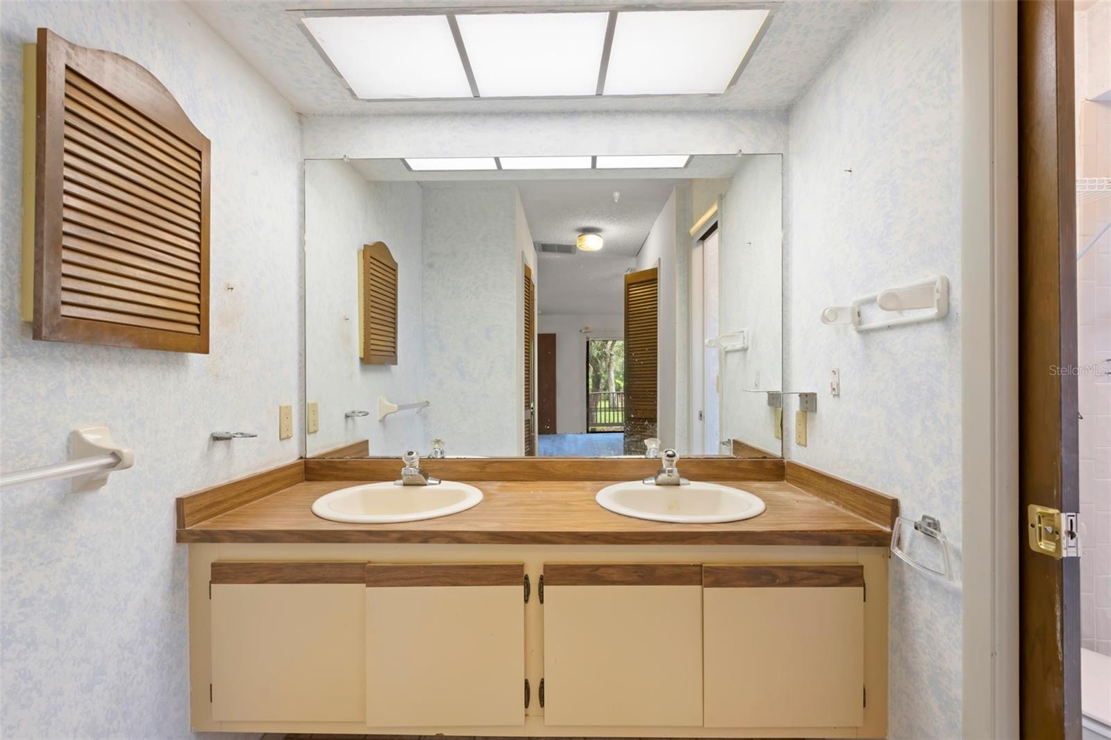 56 BAY WOODS DR, SAFETY HARBOR, FL, 34695