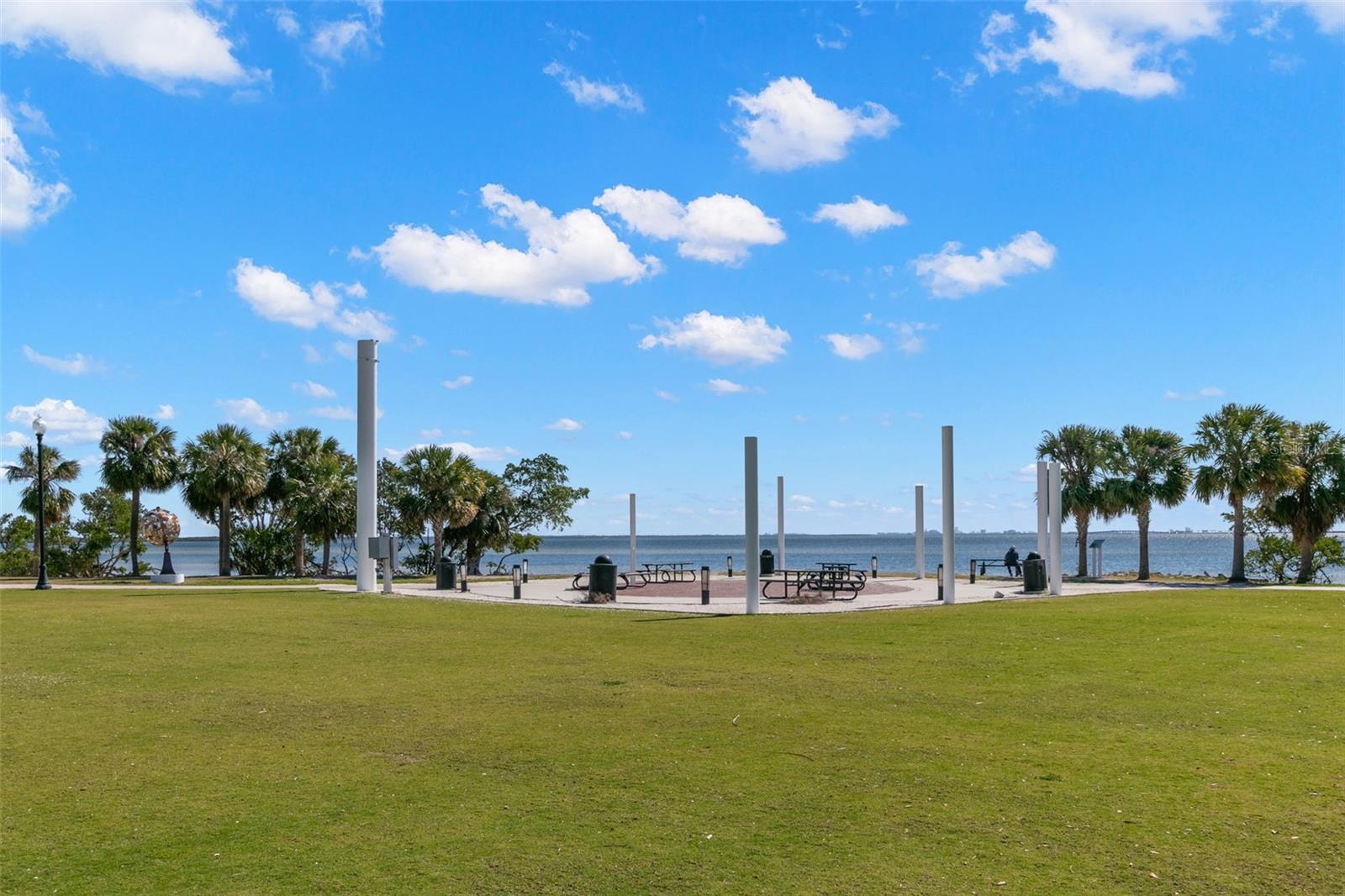 56 BAY WOODS DR, SAFETY HARBOR, FL, 34695