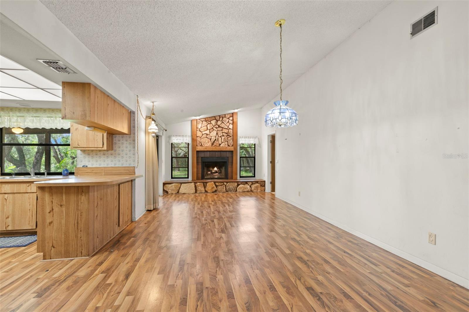 56 BAY WOODS DR, SAFETY HARBOR, FL, 34695