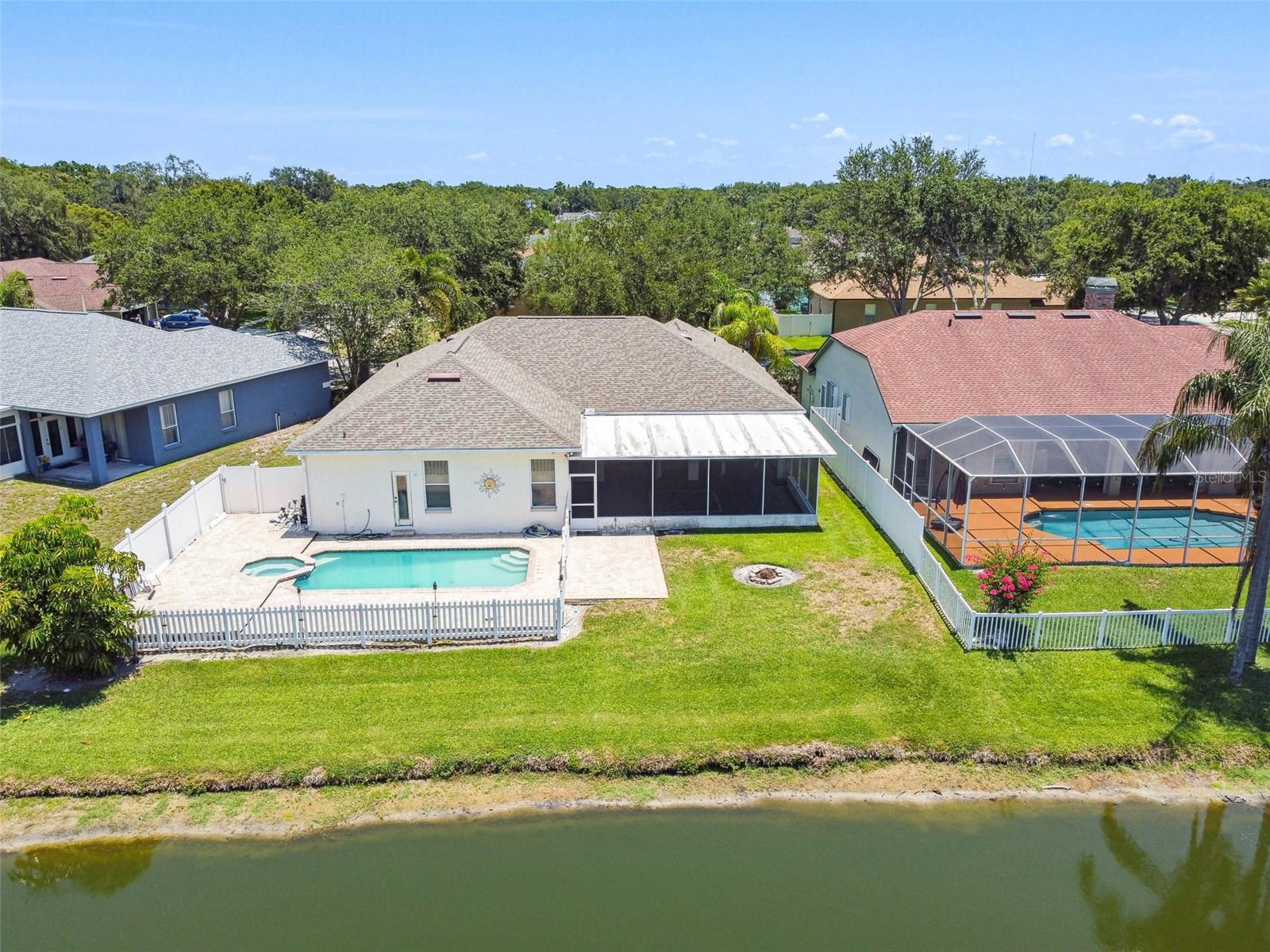 7246 BUCKS FORD DR, RIVERVIEW, FL, 33578