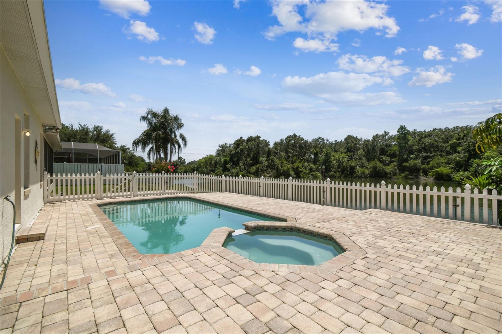 7246 BUCKS FORD DR, RIVERVIEW, FL, 33578