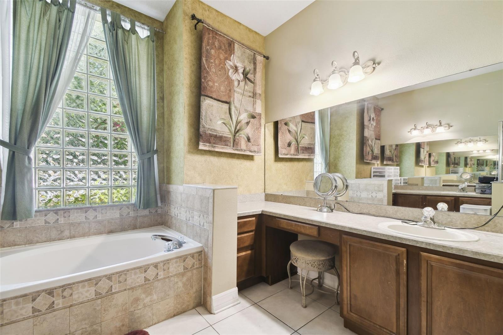 7246 BUCKS FORD DR, RIVERVIEW, FL, 33578