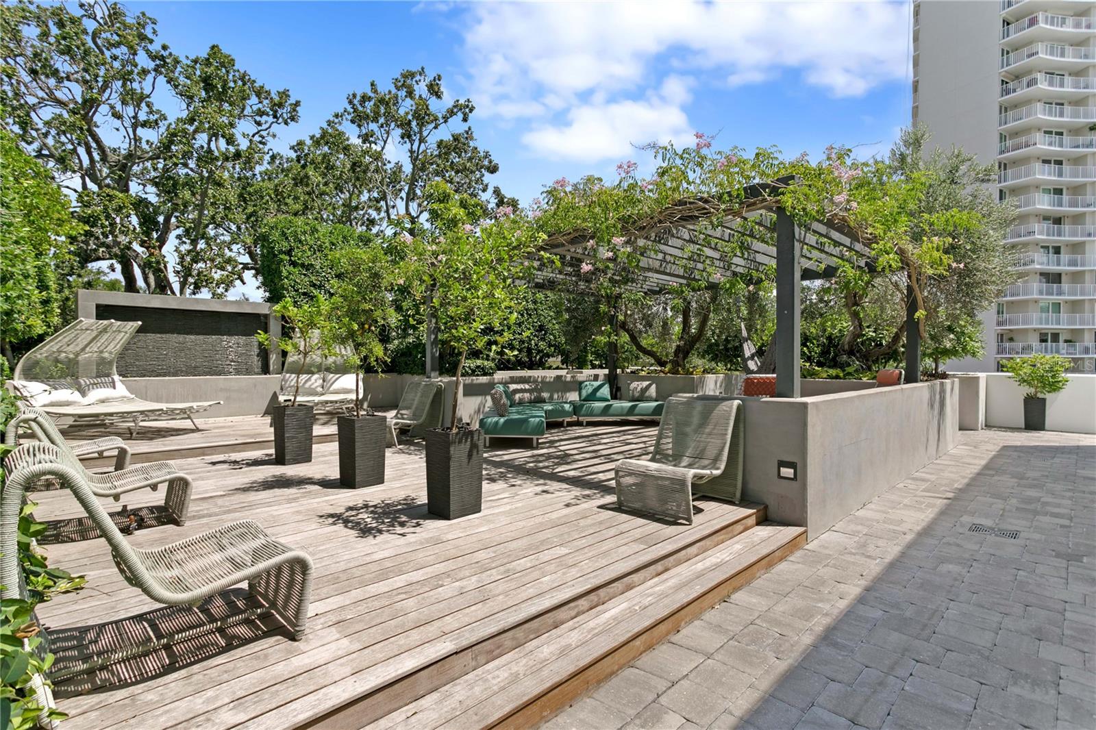 TB8390929 Property Photo