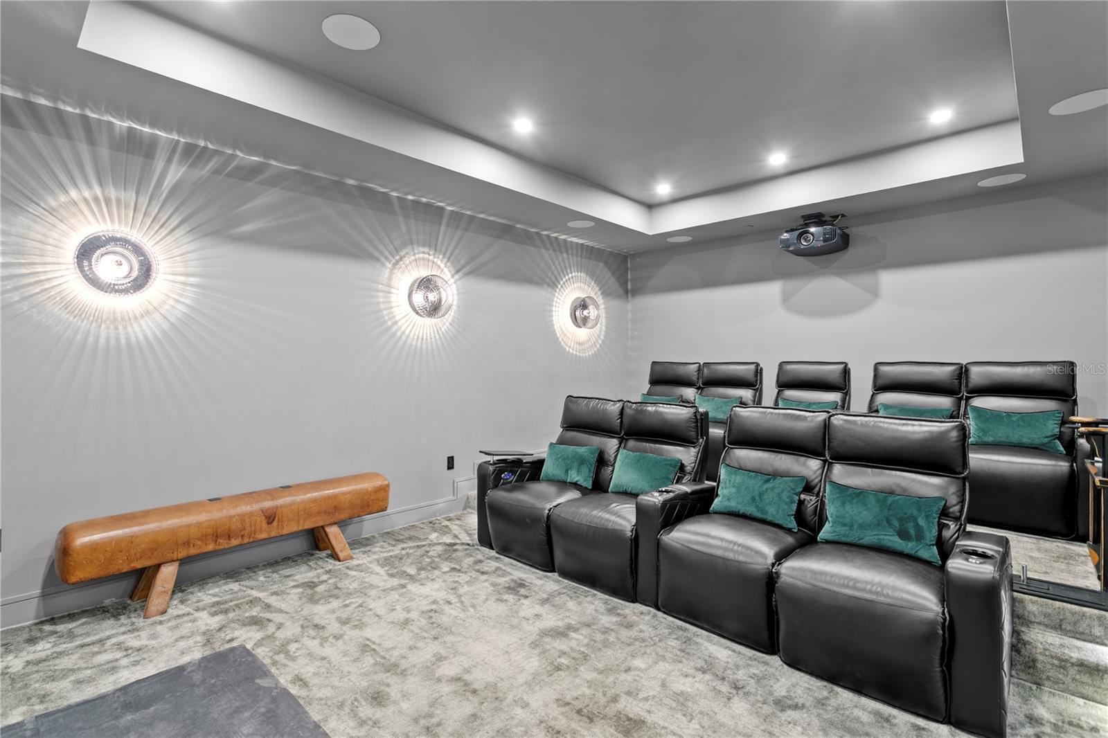 TB8390929 Property Photo