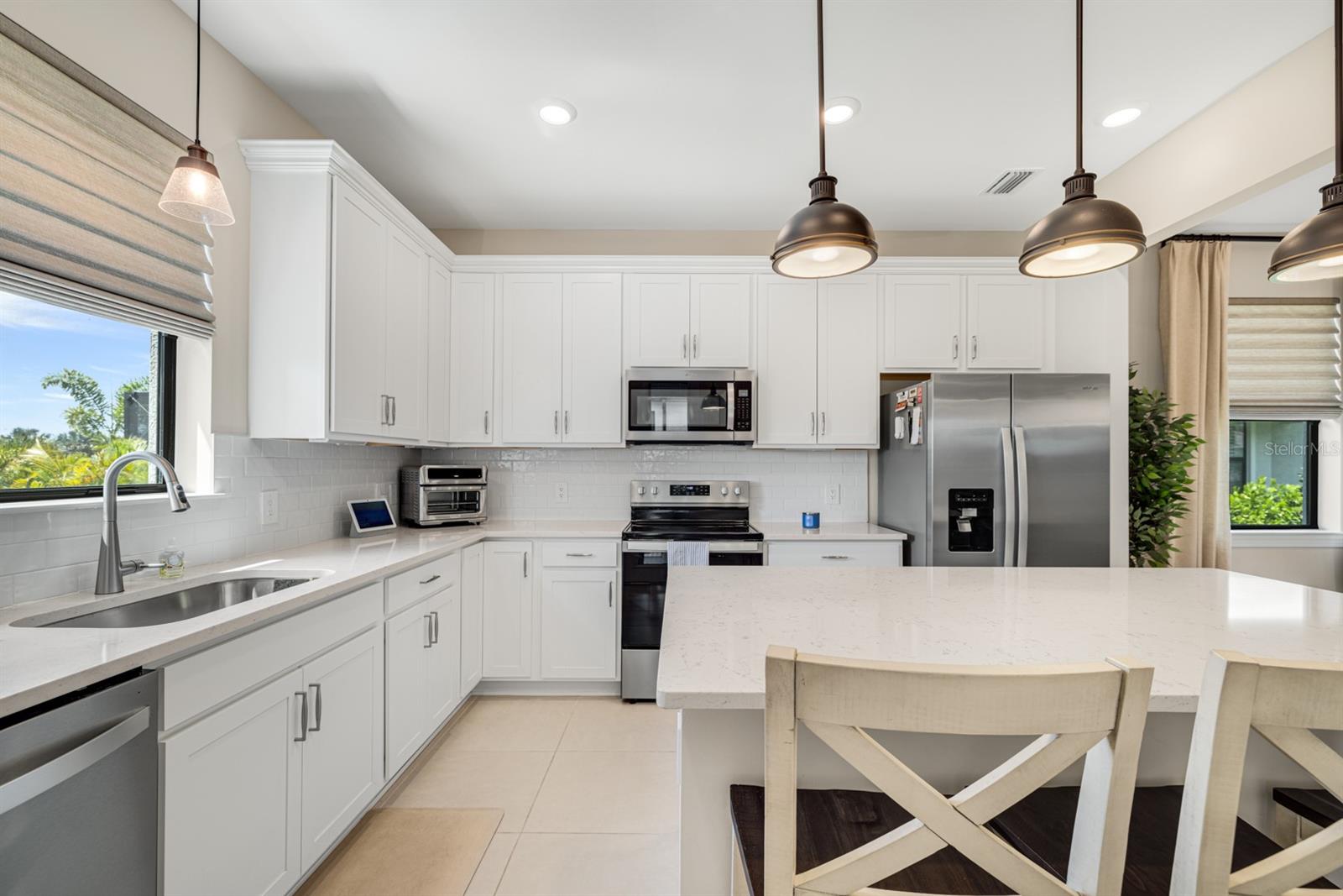 6239 BAYWOOD CT, BRADENTON, FL, 34211