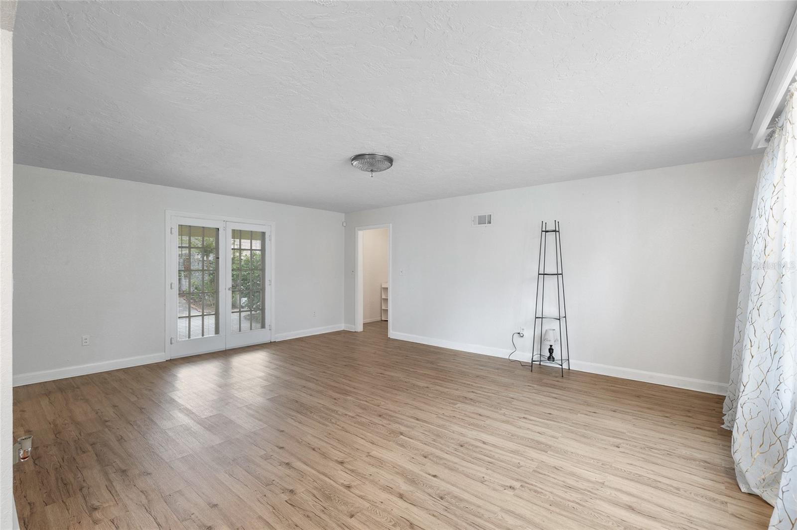 1226 SE 9TH AVE, OCALA, FL, 34471