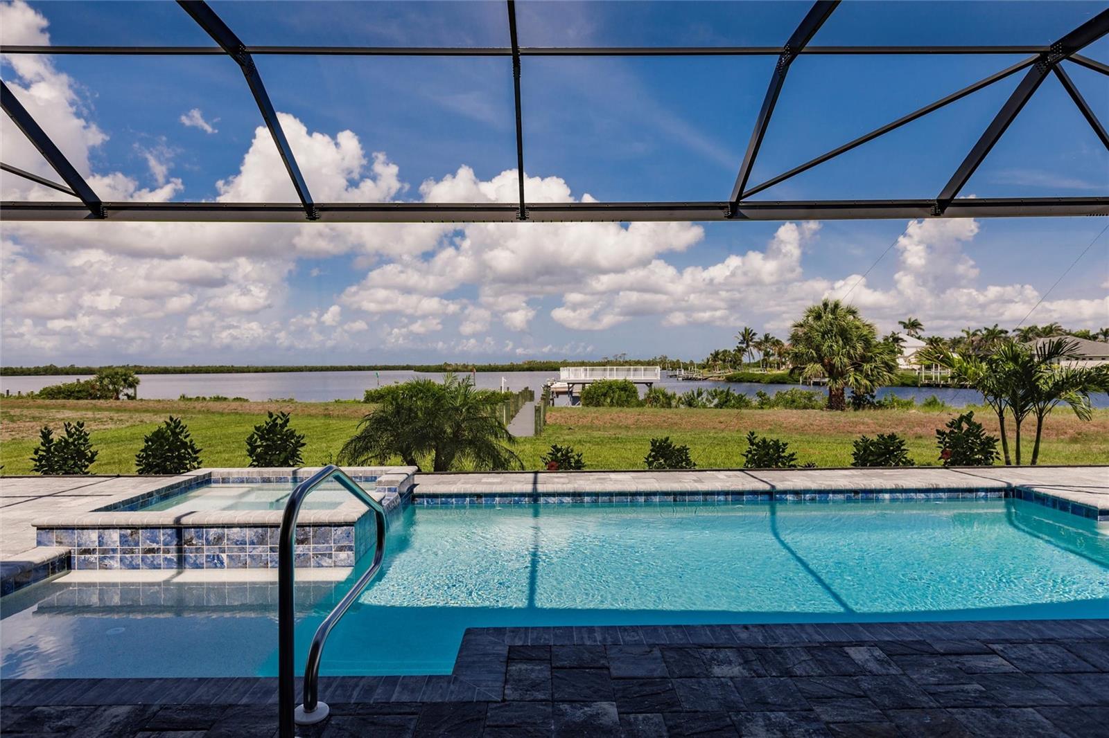 5061 COLLINGSWOOD BLVD, PORT CHARLOTTE, FL, 33948