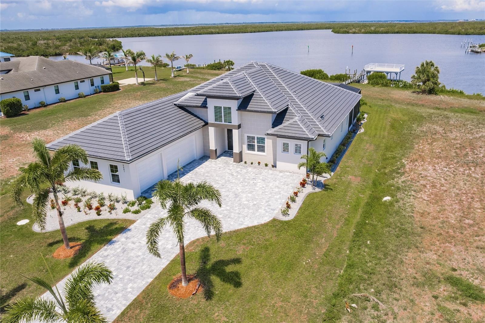 5061 COLLINGSWOOD BLVD, PORT CHARLOTTE, FL, 33948