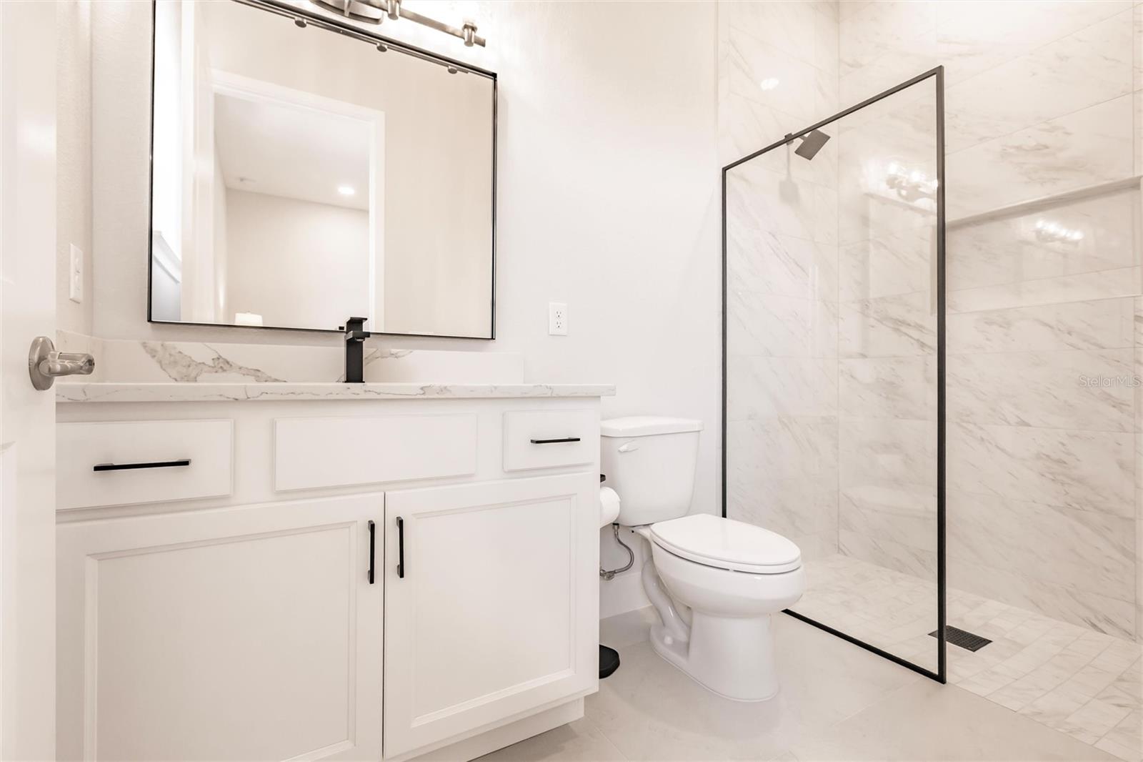 5061 COLLINGSWOOD BLVD, PORT CHARLOTTE, FL, 33948