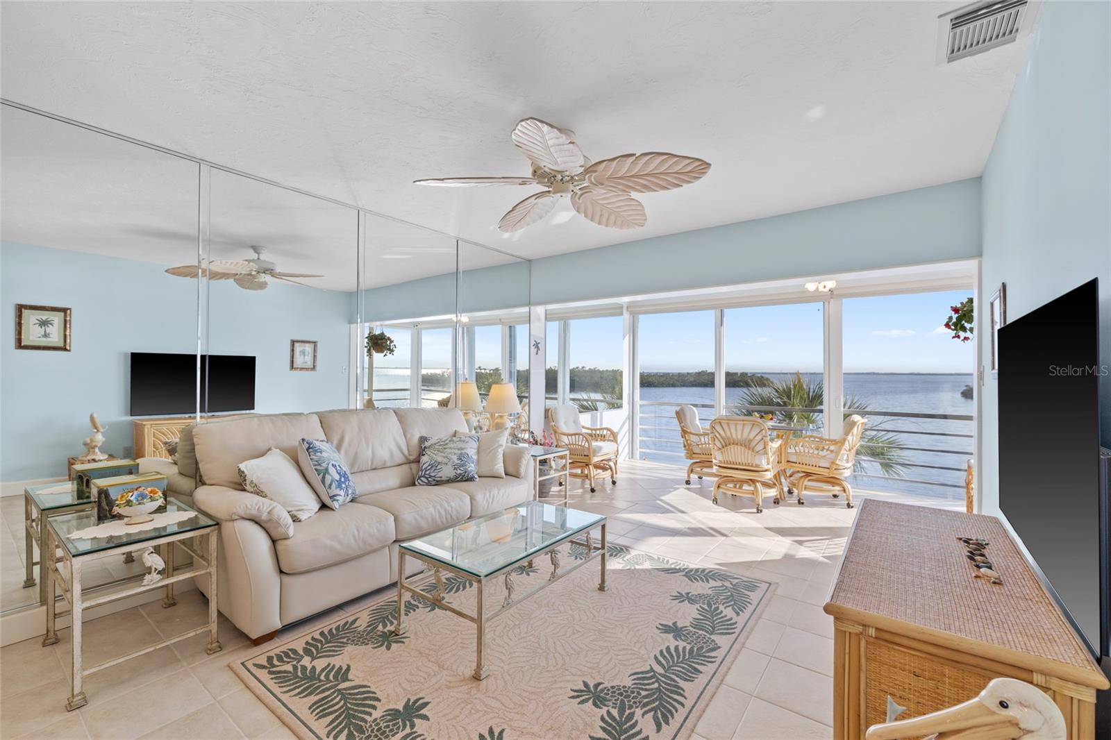 4310 FALMOUTH DR #307, LONGBOAT KEY, FL, 34228