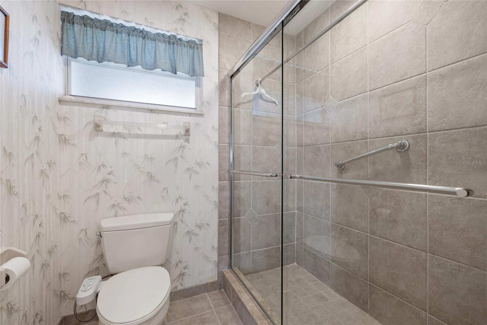 4310 FALMOUTH DR #307, LONGBOAT KEY, FL, 34228