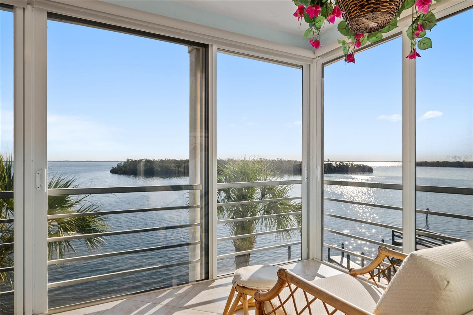 4310 FALMOUTH DR #307, LONGBOAT KEY, FL, 34228