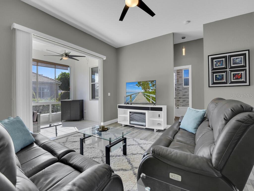 2160 PALO DURO BLVD, NORTH FORT MYERS, FL, 33917