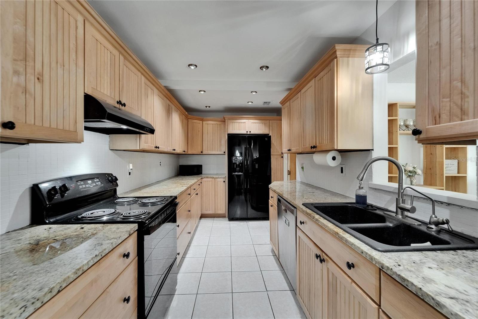 1813 ALLEGHENY DR, SUN CITY CENTER, FL, 33573