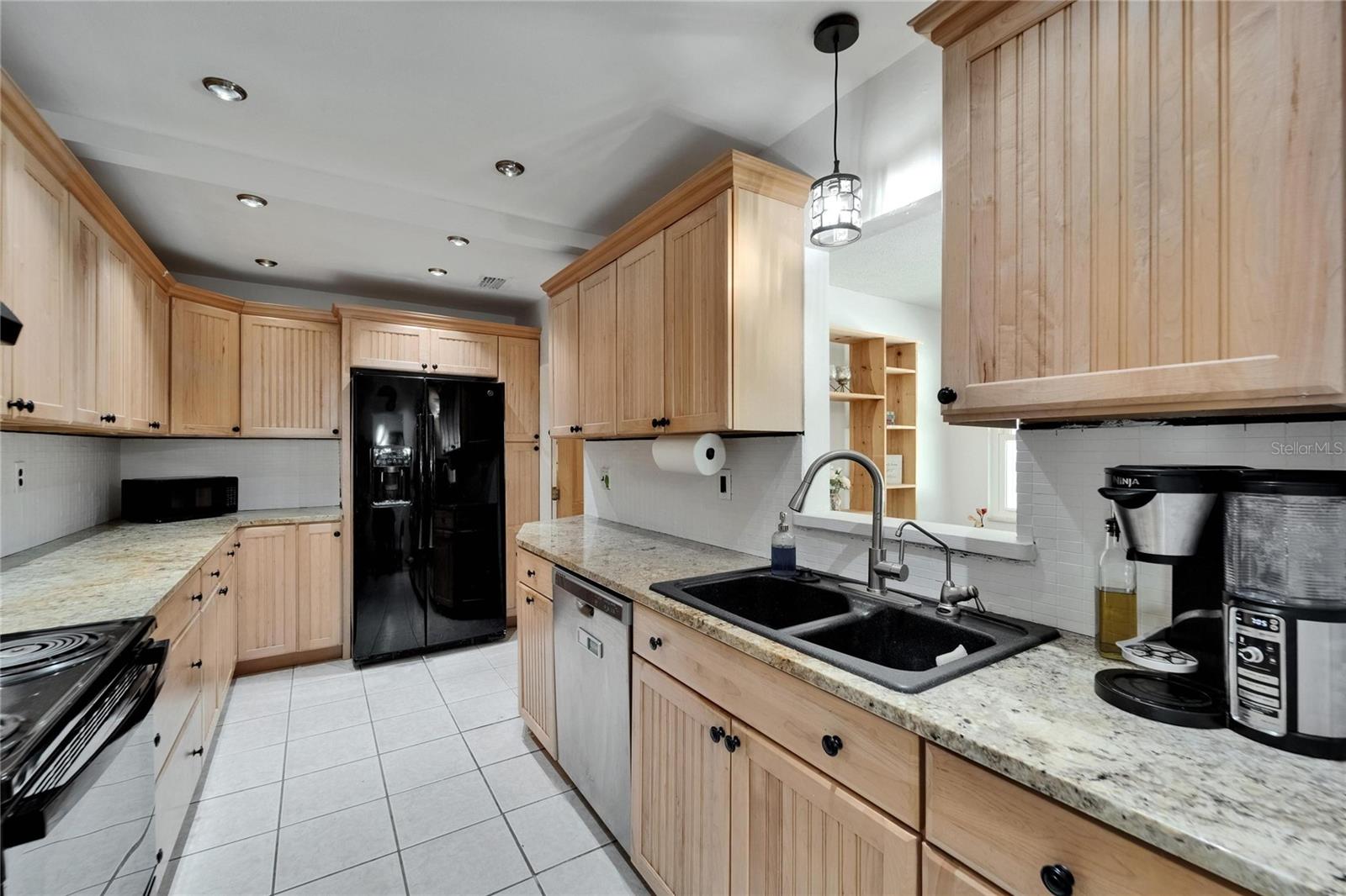 1813 ALLEGHENY DR, SUN CITY CENTER, FL, 33573