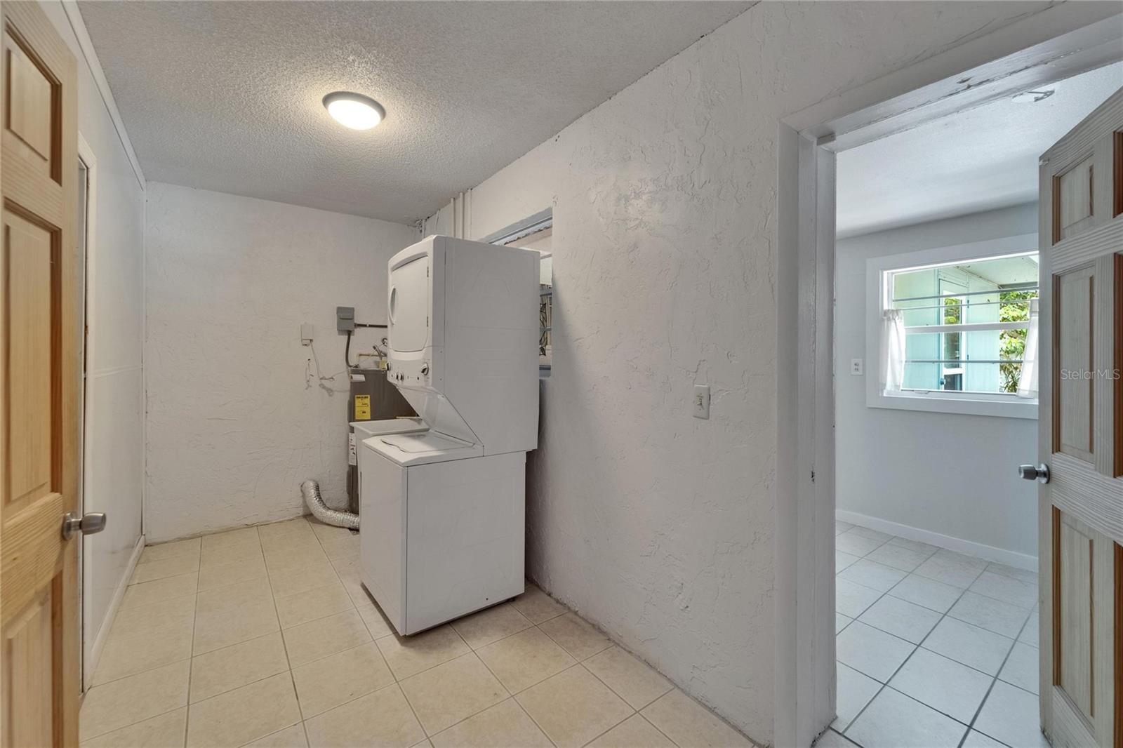 1813 ALLEGHENY DR, SUN CITY CENTER, FL, 33573