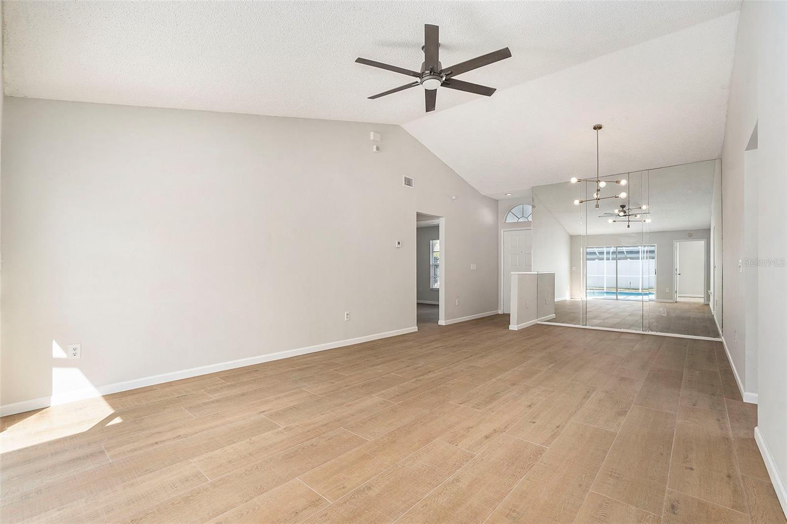 11222 CLAYRIDGE DR, TAMPA, FL, 33635