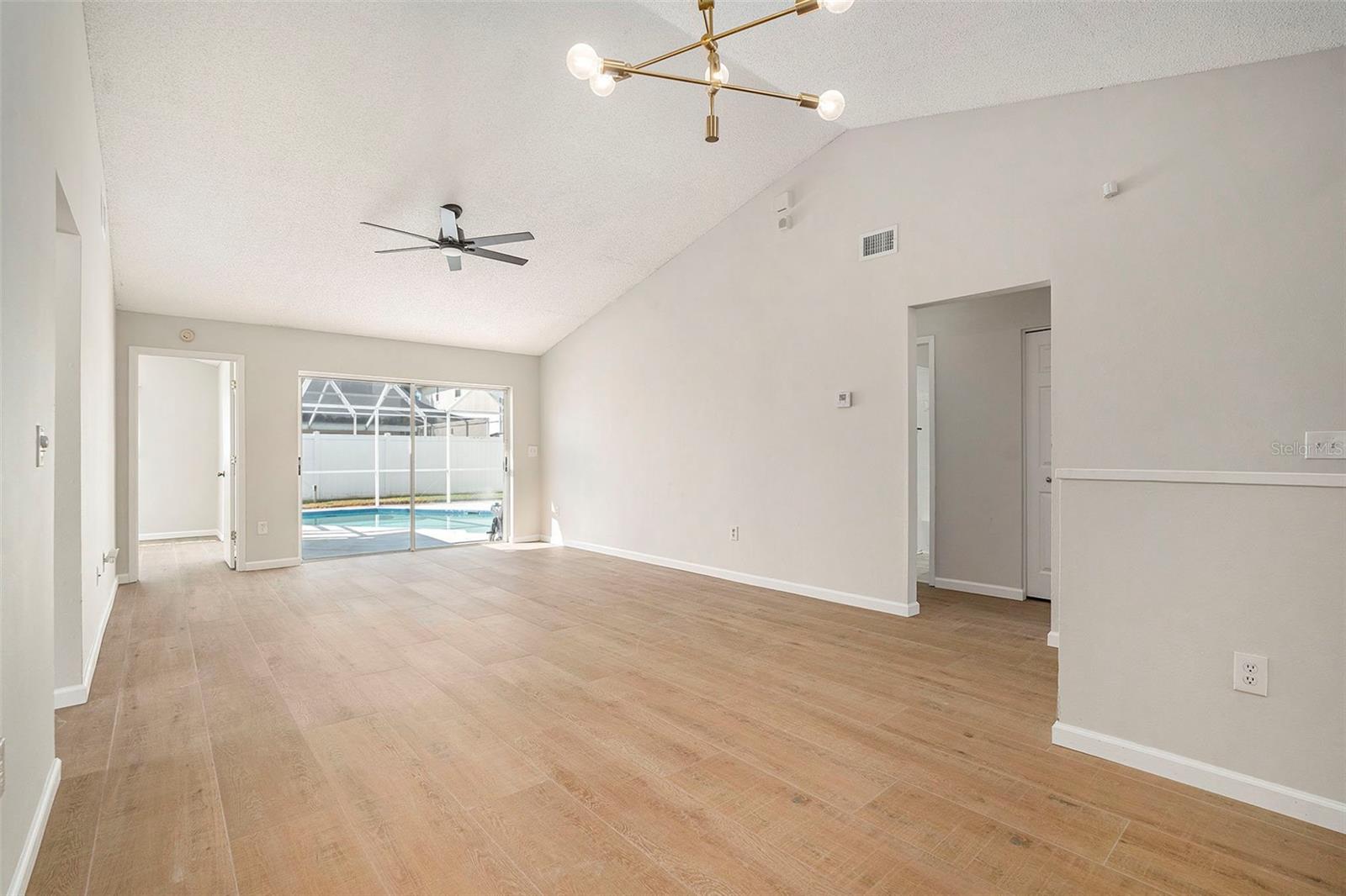 11222 CLAYRIDGE DR, TAMPA, FL, 33635