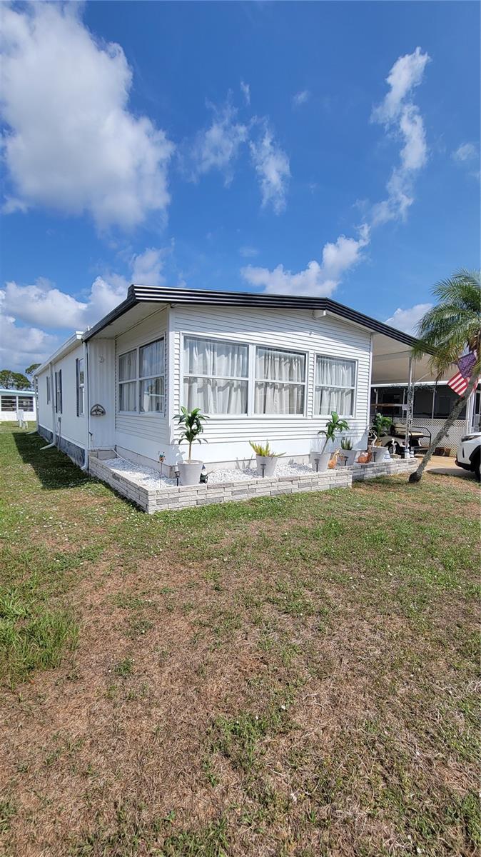 C7510571 Property Photo