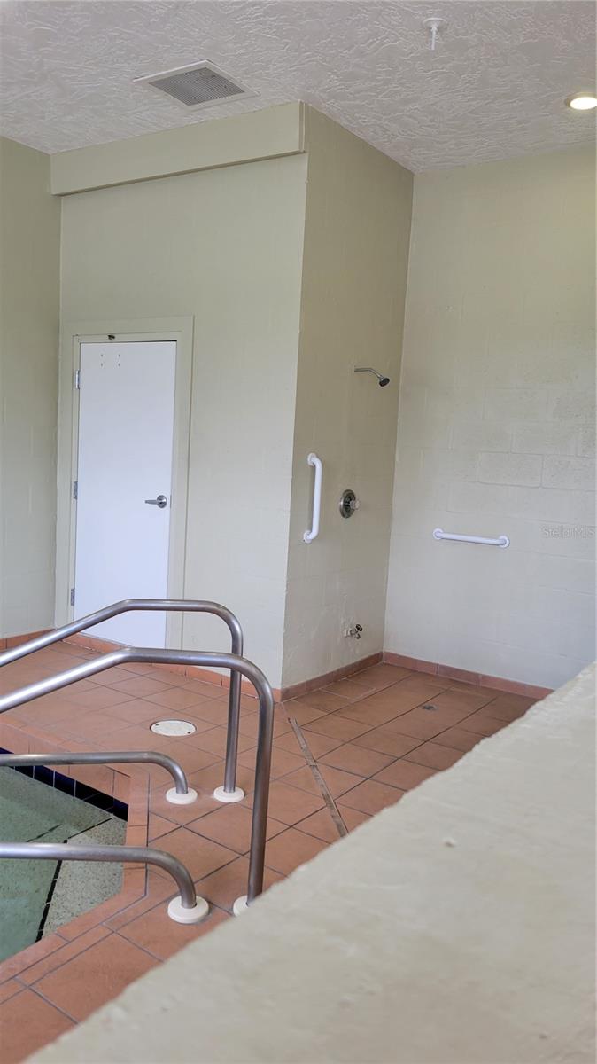 C7510571 Property Photo