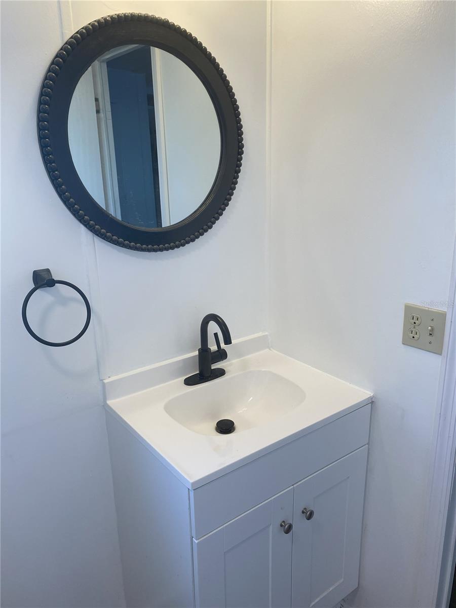 C7510571 Property Photo