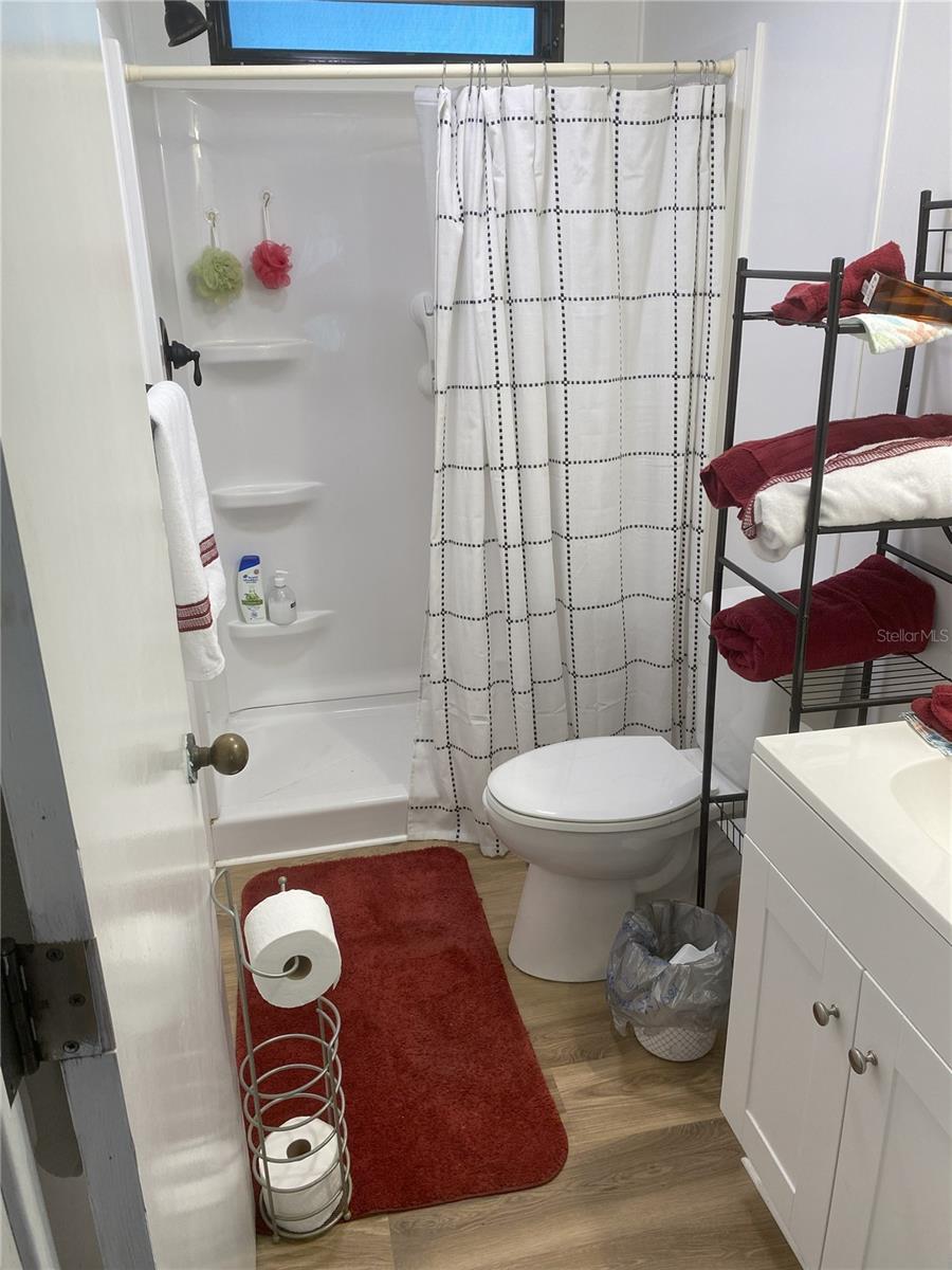 C7510571 Property Photo