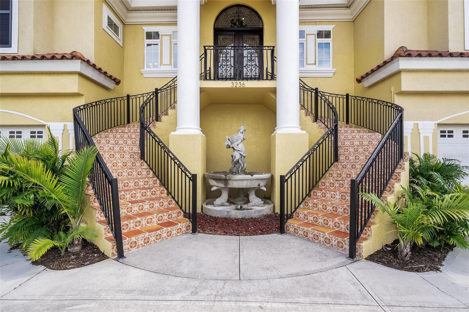 TB8391162 Property Photo