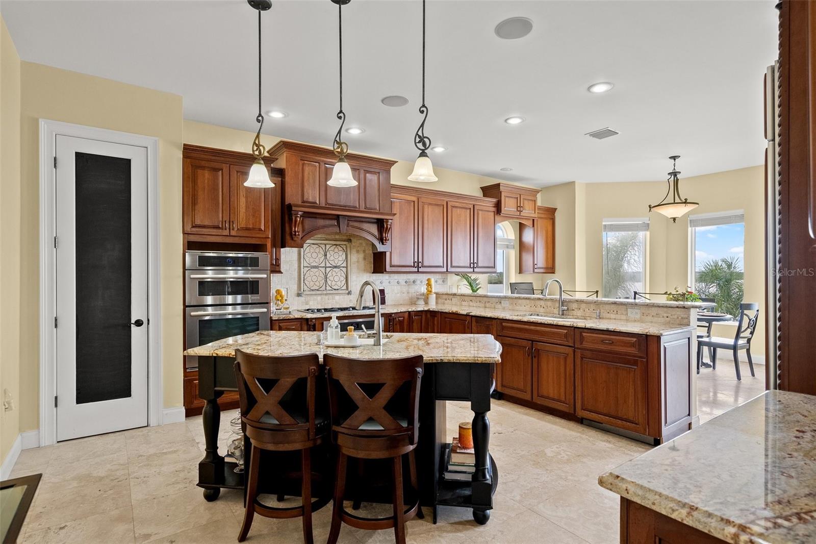 TB8391162 Property Photo